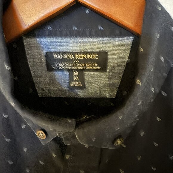 Banana Republic Grant Slim-Fit Luxe Poplin Fox Print Shirt – Men’s M - Picture 4 of 6